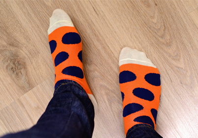 Skarpetki happy socks stały się tak modne, że wszyscy za nimi szaleją