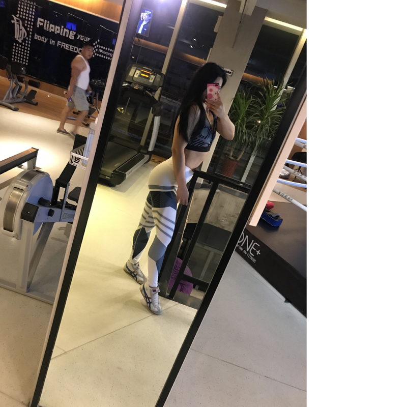 legginsy geometryczne wysoki stan białe szare L086 - 9