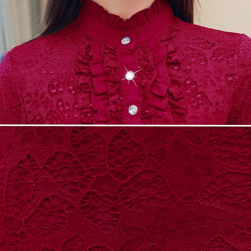 koszula z koronką i ozdobnymi guzikami stójka elegancka czerwona K026 - 12